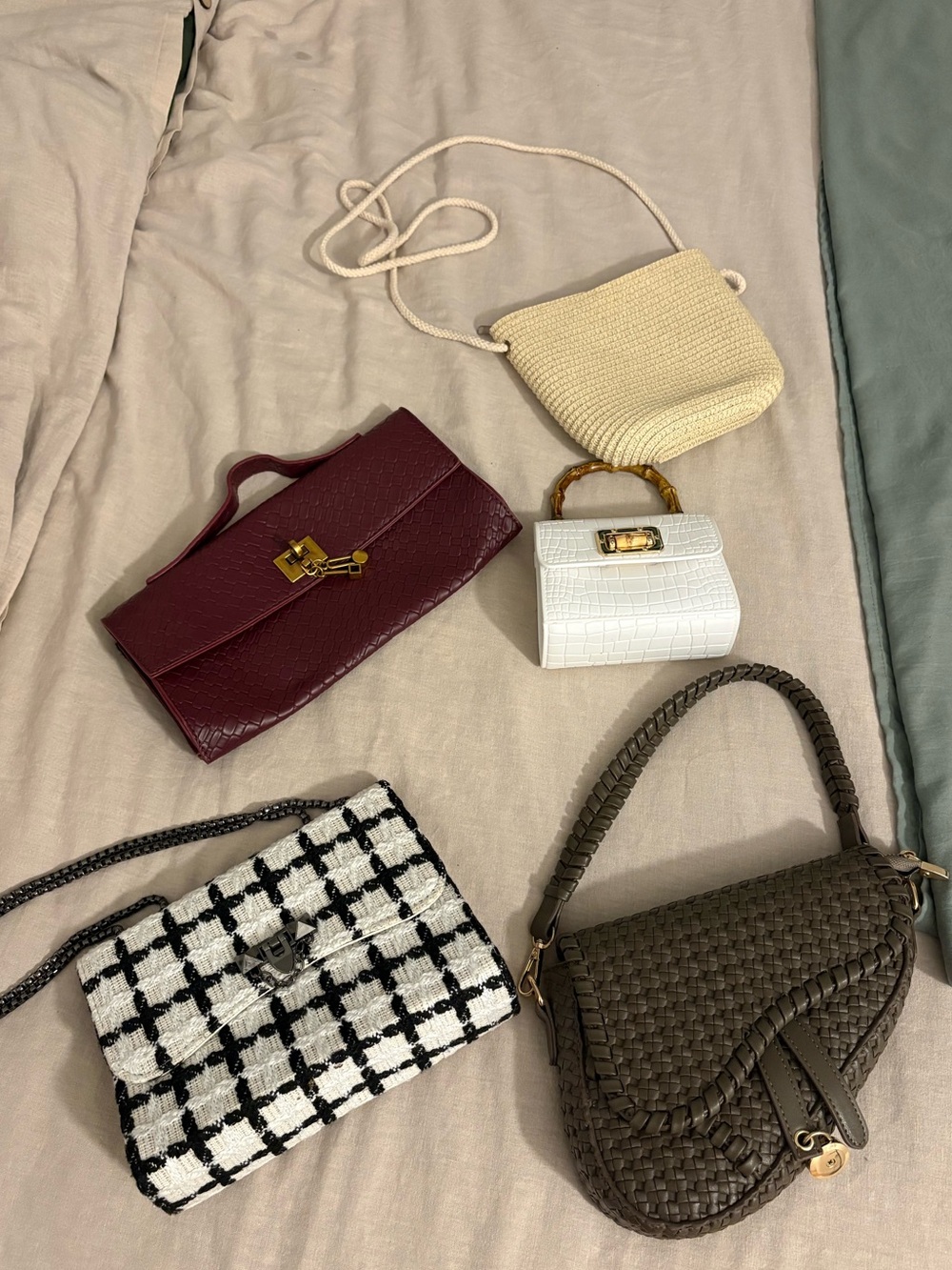5-Piece Designer-Inspired Handbag Bundle – Neutral & Classic Purse Collection